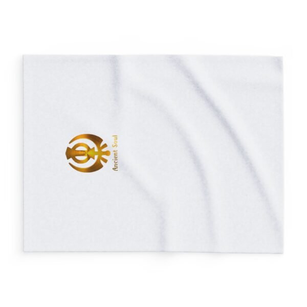 Luxurious Arctic Fleece Blanket - Ancient Soul Design for Comfort & Style - Image 2